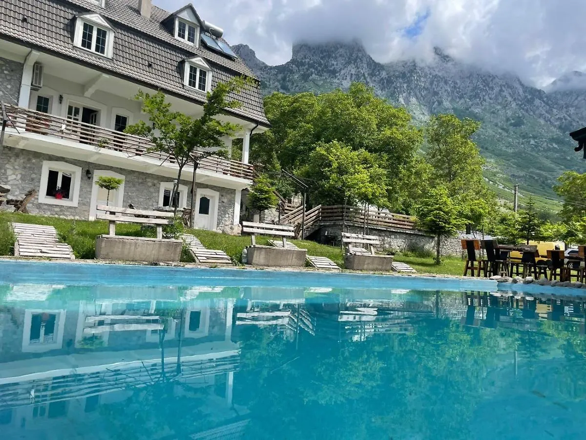 Boga Alpine Resort Pensjonat Boge